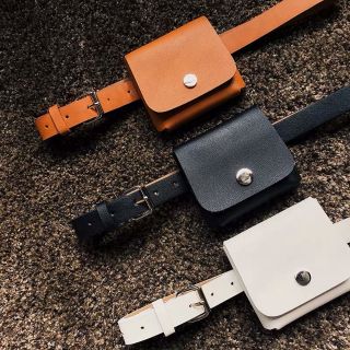 Túi belt bag đeo bụng mini mẫu mới ( sẵn trắng)