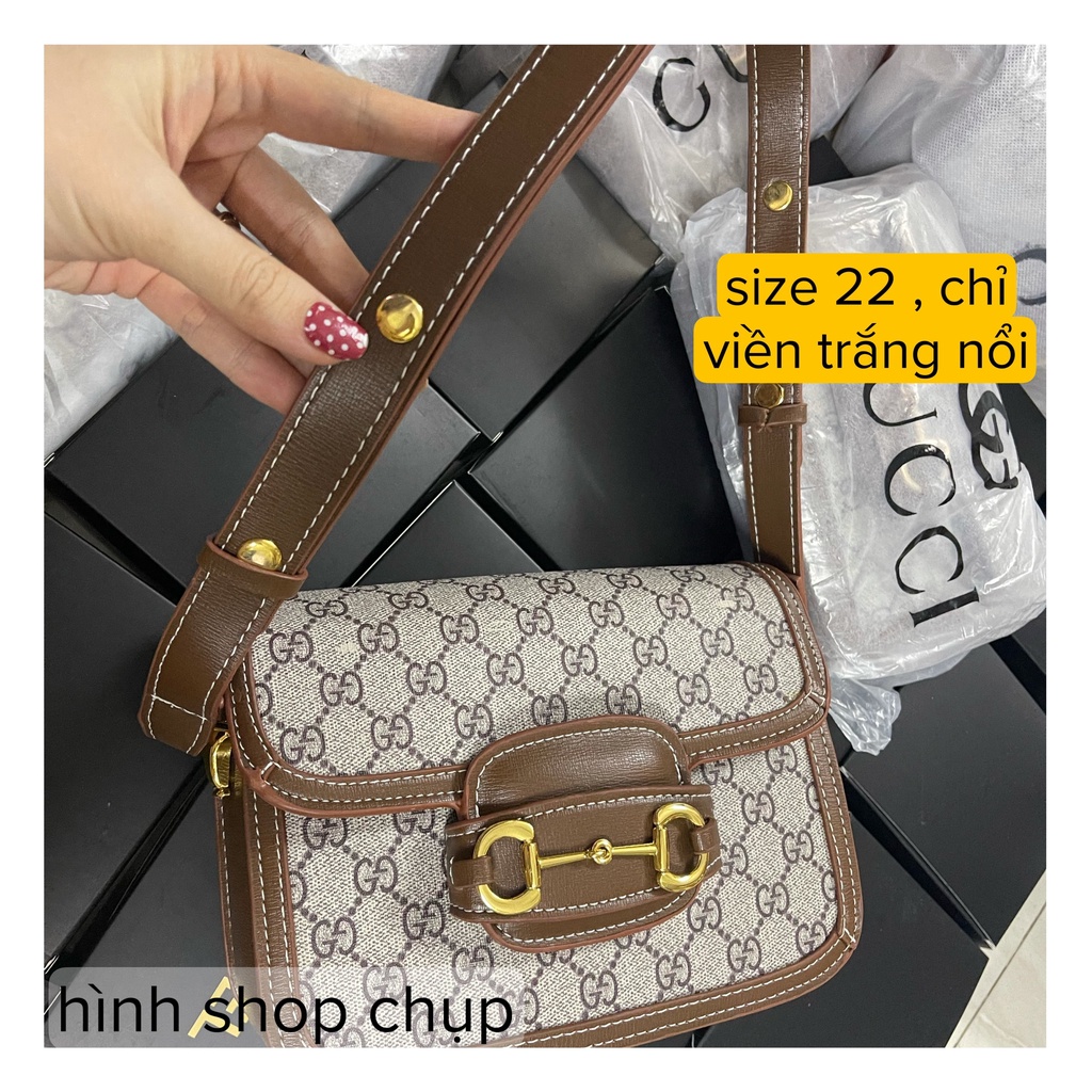 Túi xách HÌNH SHOP CHỤP họa tiết HNH  size 18 và 22 siêu hot - VADA (GCI)