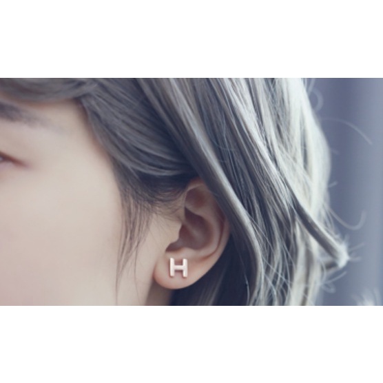 Bông Tai Nữ Titan Chữ H Hermes Cá Tính- Vàng Gold