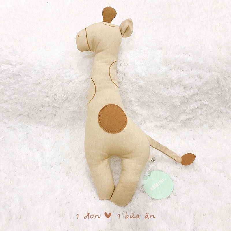 Hươu cao cổ nhồi bông 45cm gối ôm chính hãng Kamimi, 100% từ PP, an toàn tiêu chuẩn Châu Âu.