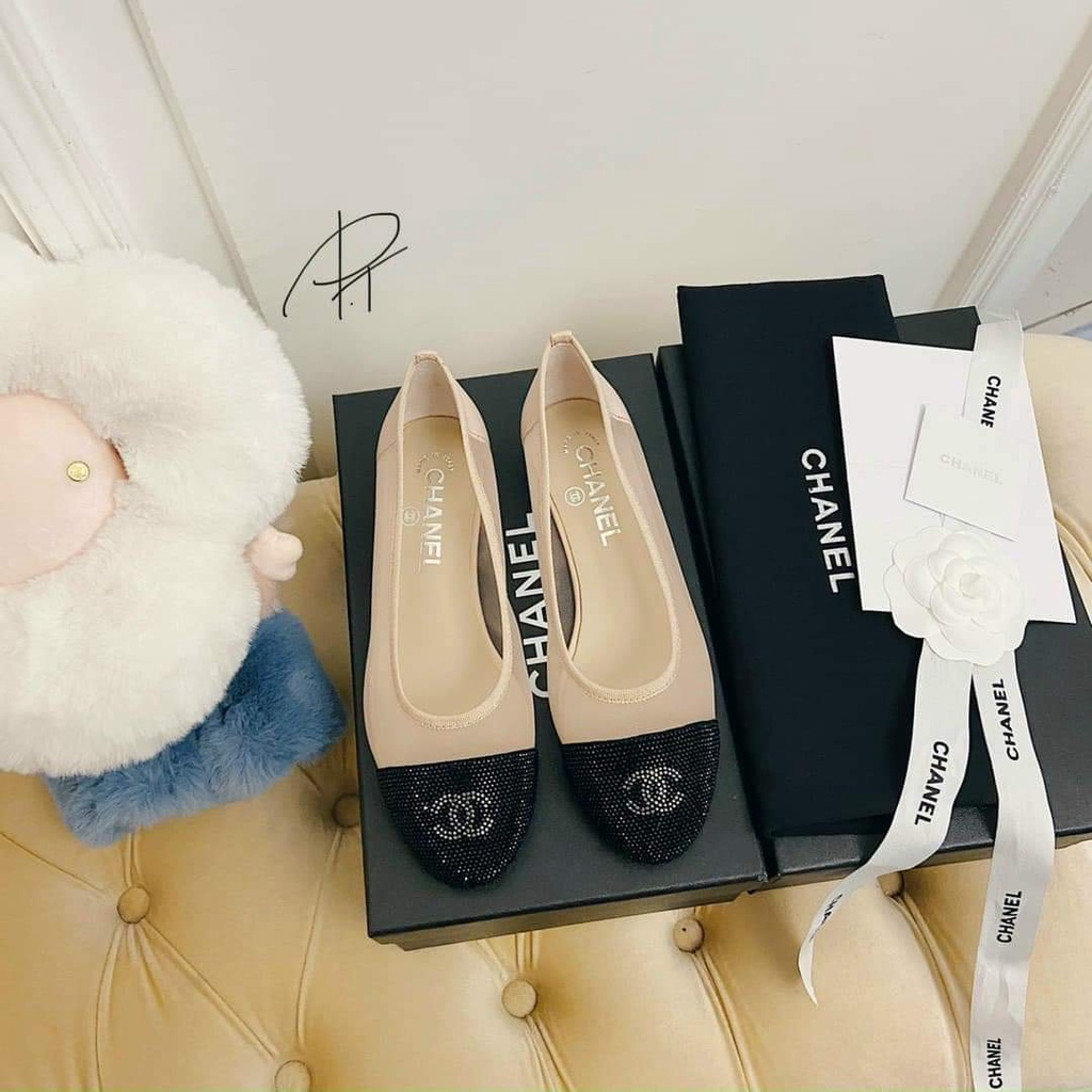 Giày búp bê nữ lưới ren mũi vá màu đen gắn đá logo Full box Hãng cao cấp