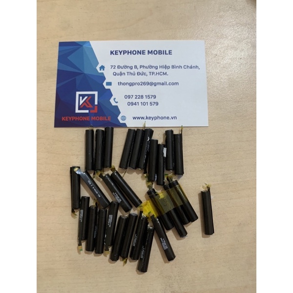 Pin zin tai nghe Air 1,2. Pin thay thế tai nghe không dây Táo Air1,2. Pin zin hãng. KeyPhone Mobile.