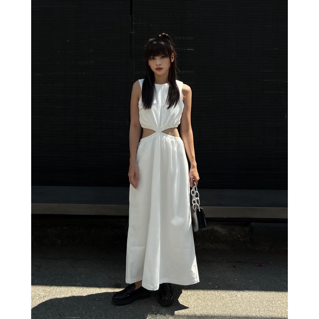 Đầm nữ dài màu trắng cut-out eo, là min - WHITE RUCHED MIDI DRESS