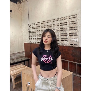 ÁO THUN CROPTOP NỮ (CÓ BIGSIZE ĐẾN 70KG) MÀU ĐEN TRÁI TIM HỒNG PHONG CÁCH SEXY GIRL CR22001