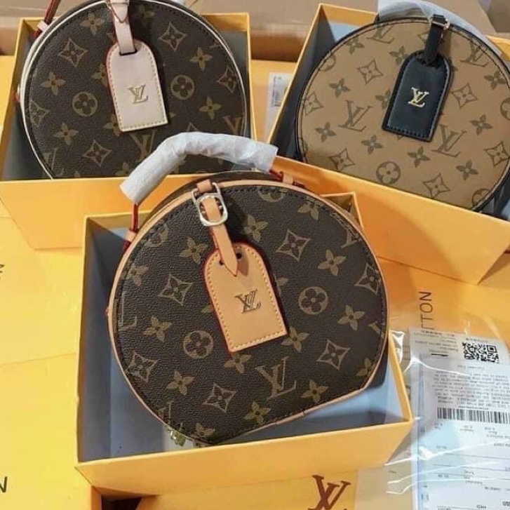 Túi trống trong hàng loại 1 sai 18 đựng vừa điện thoại đồ trang điểm ( video thật có bảng tên shop)