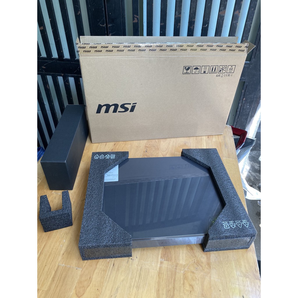 Laptop MSI GS66 Stealth 10SE, i7 – 10875H, 16G, 512G, RTX2060, new seal | WebRaoVat - webraovat.net.vn