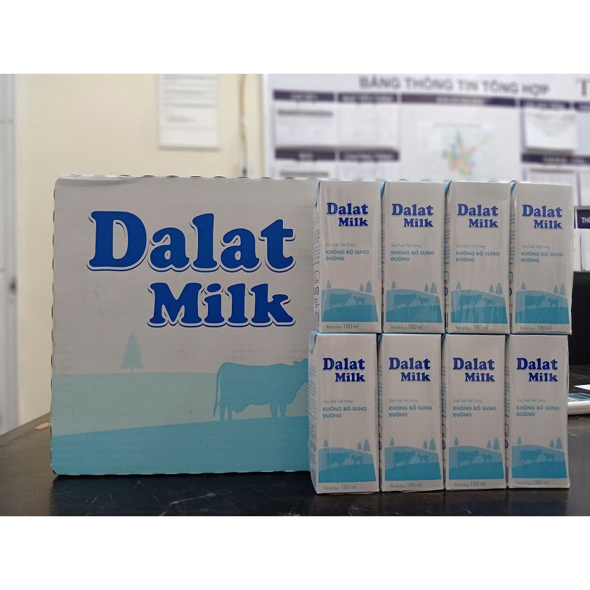 1 thùng sữa không đường 180mlm của Đà Lạt milk