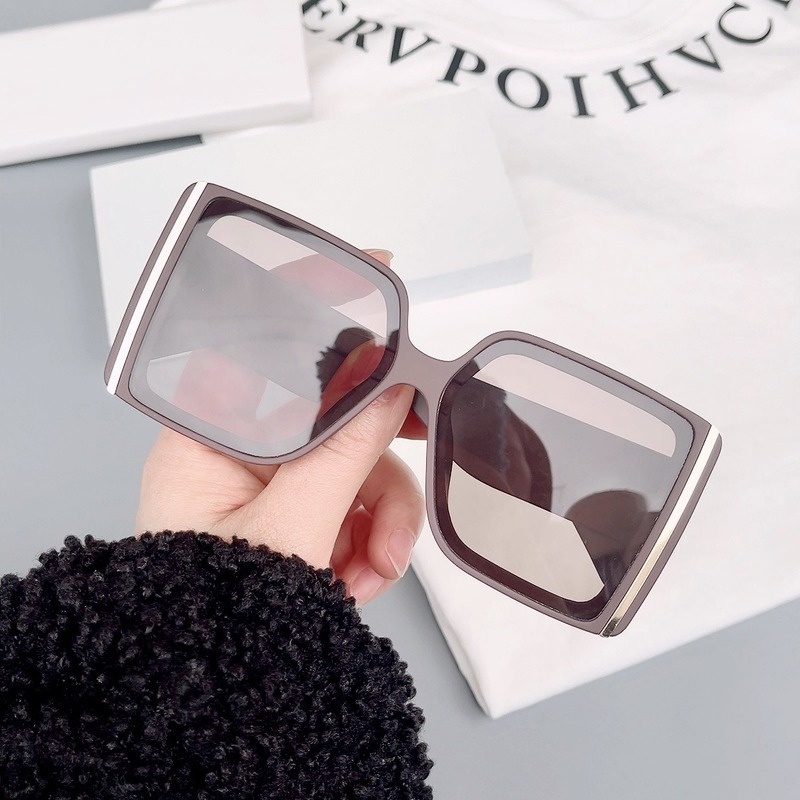 Kính Mát Bản To Tròng To Màu Sắc Ngọt Ngào Thời Trang Phong Cách Phương Tây
