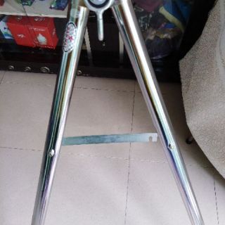Máy đưa võng tự động dùng cho em bé
