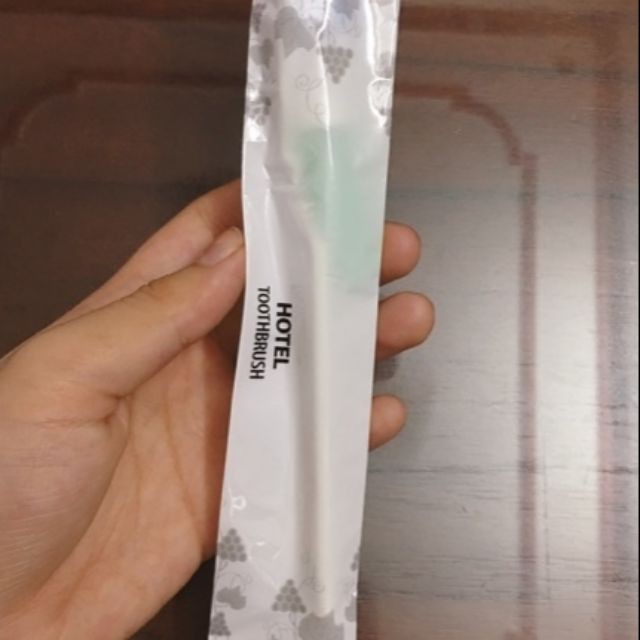 sỉ 100 bàn chải kèm kem đánh răng cao cấp cho khách sạn (sỉ ib)