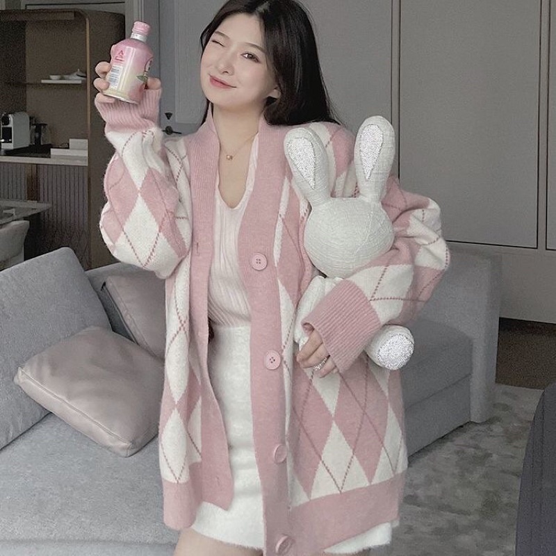 Cadigan len hoạ tiết kim cương