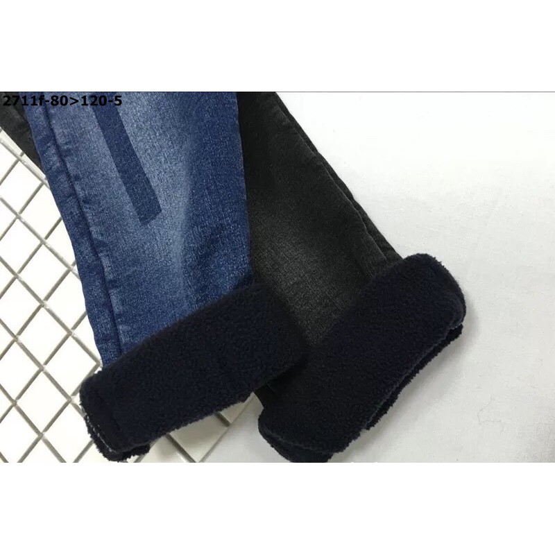 Quần jeans lót lông bé trai