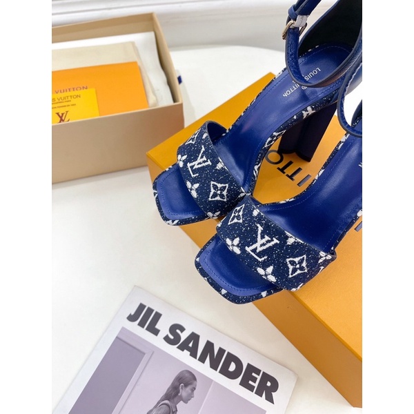 Sandal cao gót mũi vuông gót 10p da thật cao cấp thương hiệu Louis Vuitton LV