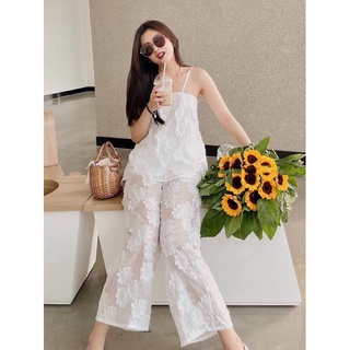 Set Áo kèm quần dài kiểu dáng hoa nổi sang chảnh