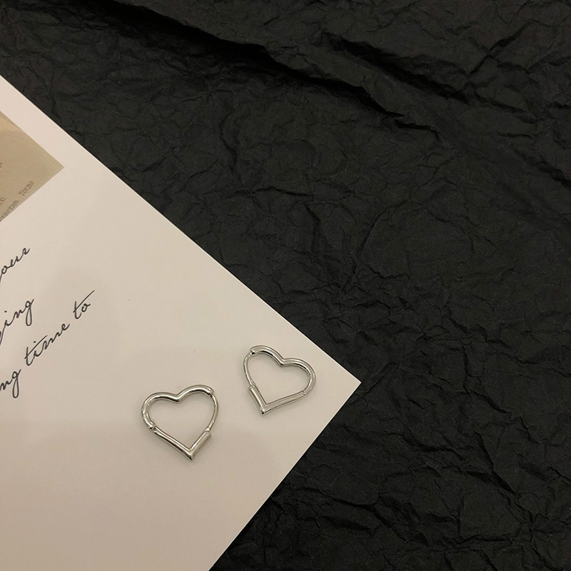 Bông Tai Hình Trái Tim Xinh Xắn Thời Trang Dành Cho Nữ