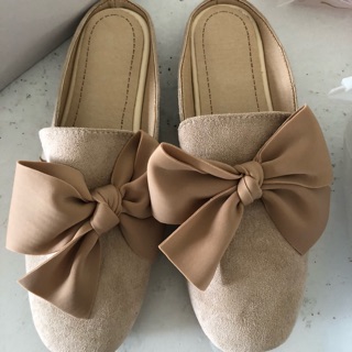 Sục nơ da lộn siêu xinh sz 36 cho khách