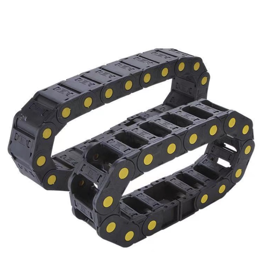 Máng Xích Nhựa Luồn Dây Điện Hay Được Dùng Cho Máy CNC