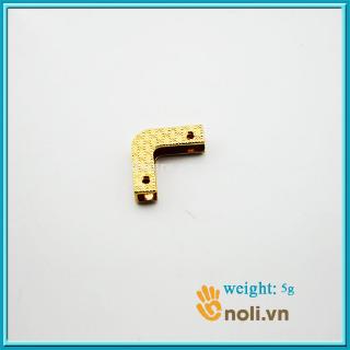 Nẹp góc túi xách có đường vân