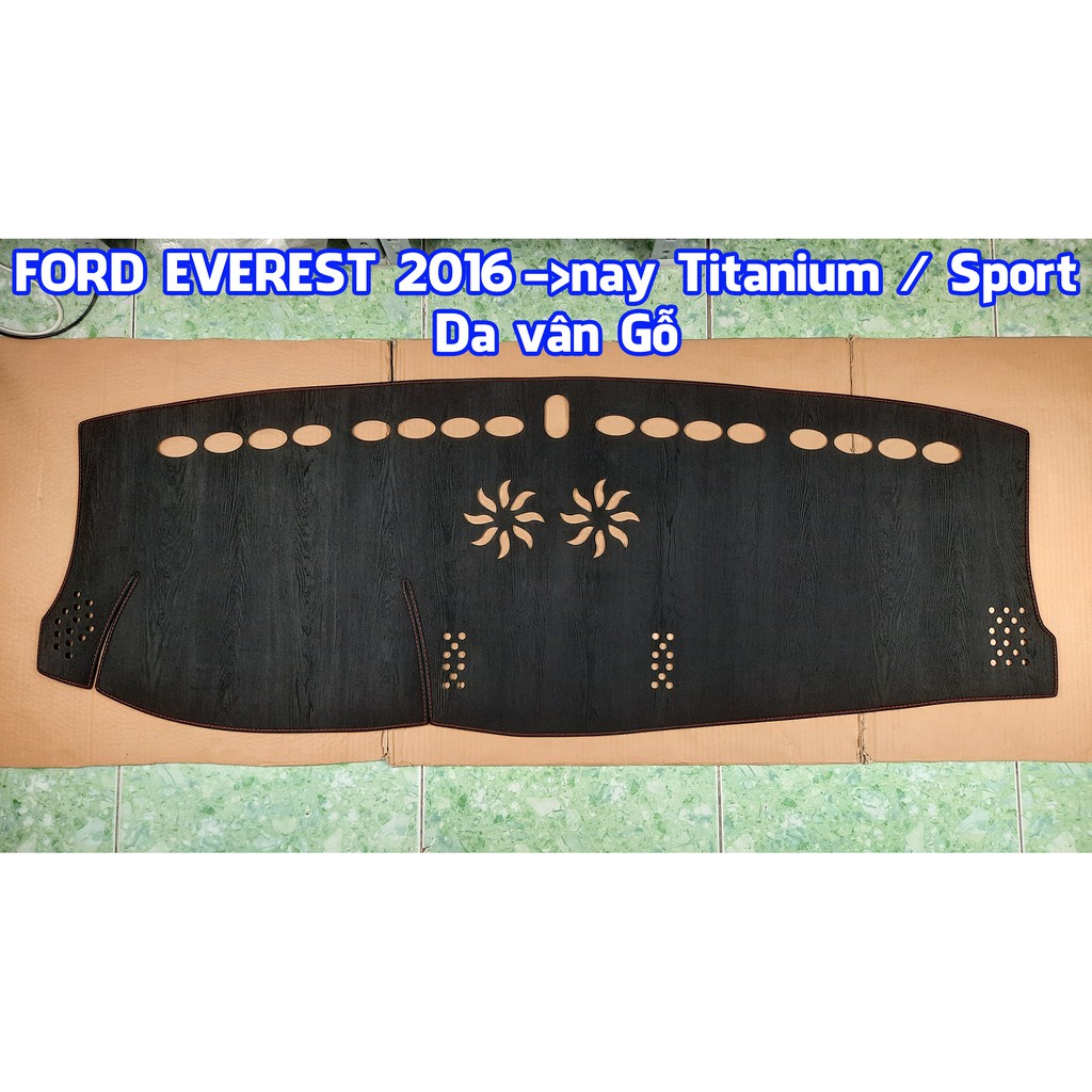 Thảm Taplo FORD EVEREST Ambiente/Trend/Titanium/Sport bằng Nhung lông Cừu hoặc Da vân Carbon, Da vân Gỗ