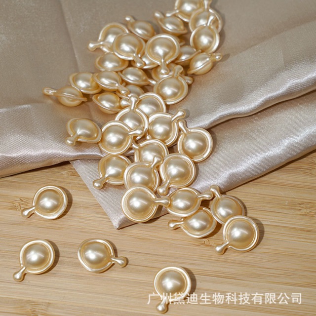 Viên Nang Vàng giữ ẩm nuôi dưỡng da