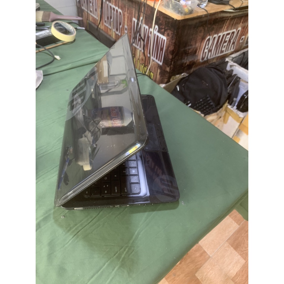 Laptop HP 1000 Cấu Hình CPU core I3-2330/Ram 4GB/Ổ Cứng HDD 320GB/Màn Hình 14 Inch