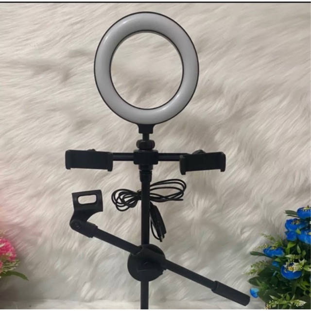 Đèn livestream 4in1
