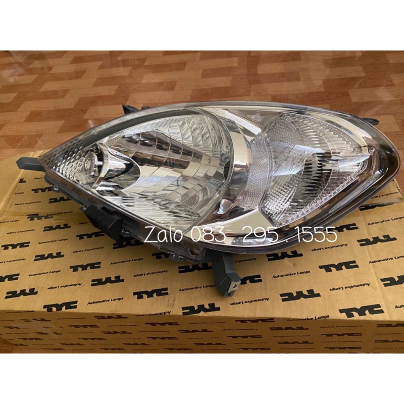Đèn pha Innova ( giá 1 chiếc , TYC , Taiwan )