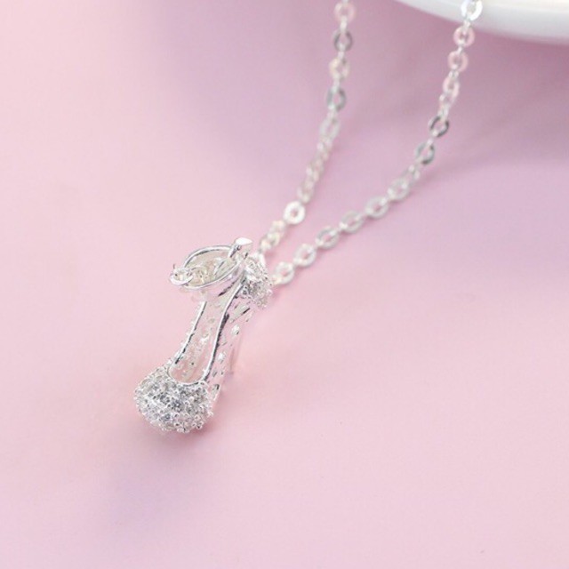 Dây chuyền guốc đính đá chuẩn bạc ta sáng đẹp