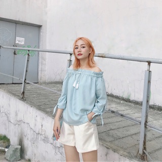 Bẹt vai sọc xanh cột nơ tay