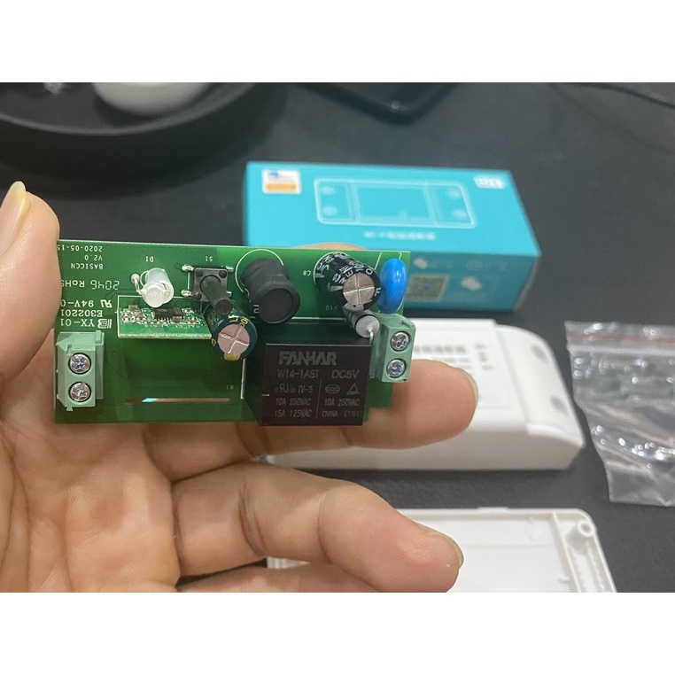 Công tắc thông minh Sonoff Basic điều khiển từ xa qua WIFI, 3G, 4G sử dụng điện thoại để kết nối