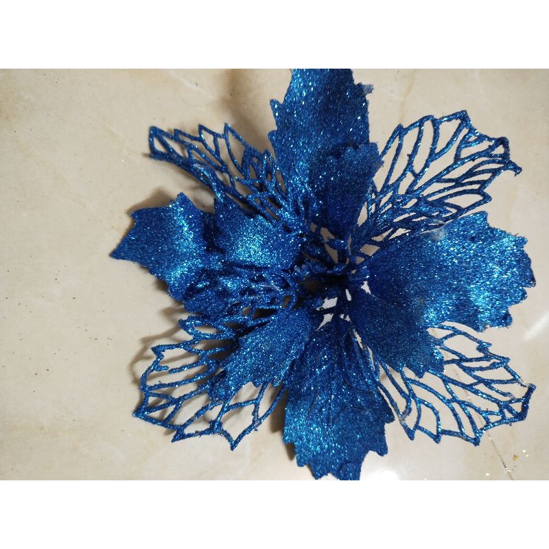 Hoa kép kim tuyến dùng để trang trí