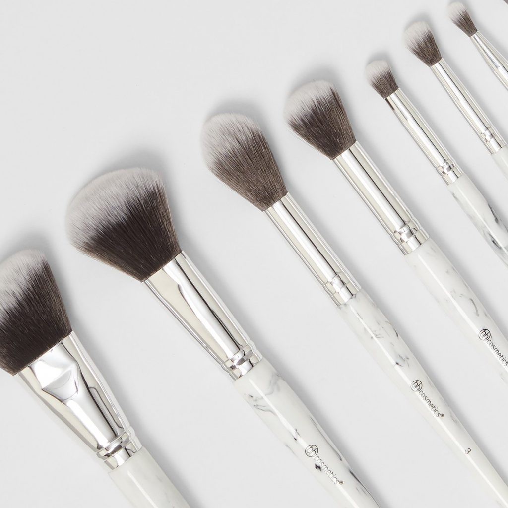 Bộ Cọ 9 Cây BH Cosmetics White Marble 9 Piece Brush Set With Angeled Brush Holder