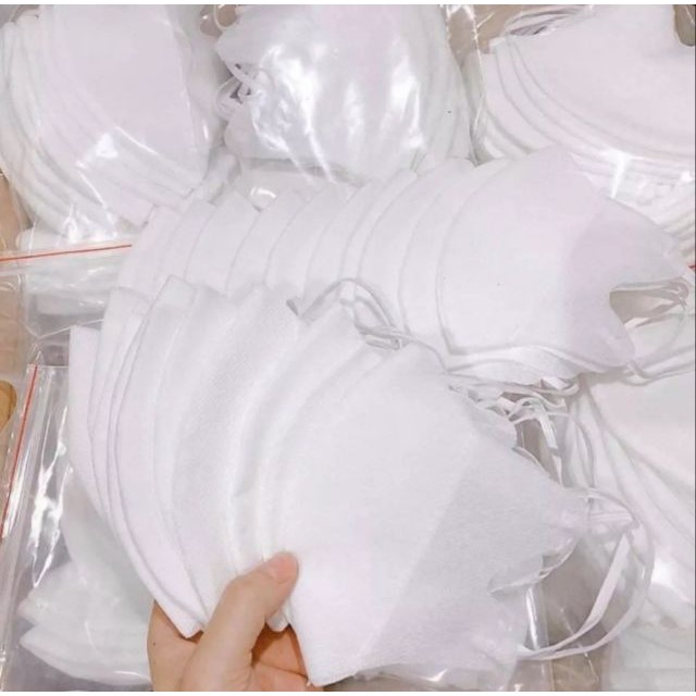Khẩu Trang Vải Không Dệt 3D Cao Cấp - Kháng Khuẩn Tái Sử Dụng Trên 10 Lần GIặc Chống Bụi Chống Thấm - Không Hộp | BigBuy360 - bigbuy360.vn