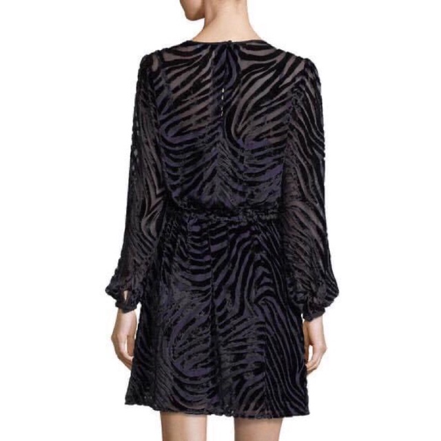 Đầm nhung Michael Kors