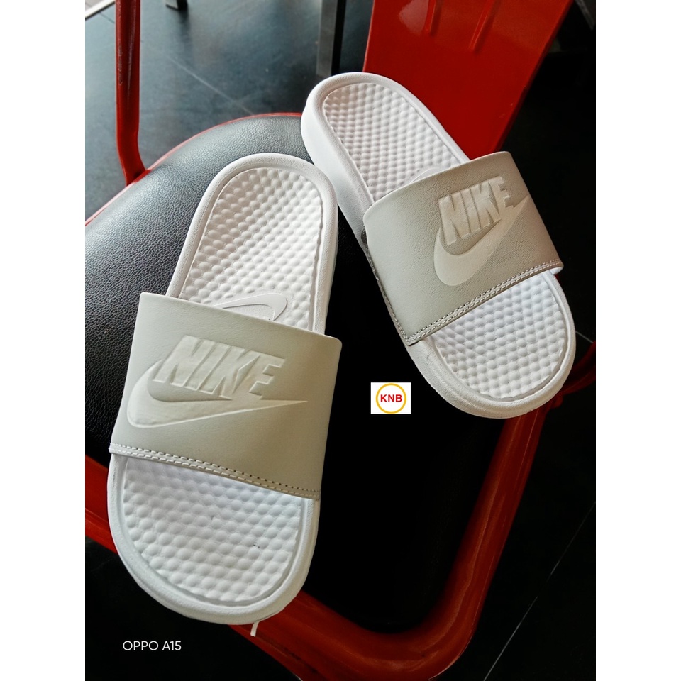 Dép nike nam nữ, dép quai ngang nam nữ unisex nike benassi cartoon ❤️FREESHIP + Hộp❤️ màu trắng quai xám