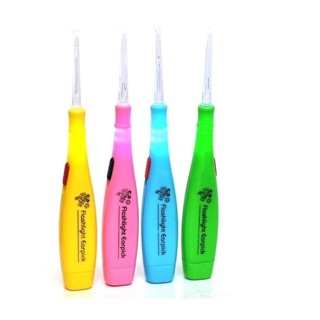 Lấy dáy tai có đèn