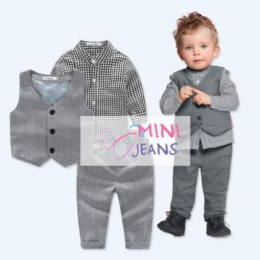 Bộ áo sơ mi đen + quần Jeans + áo Vest thời trang cho bé trai