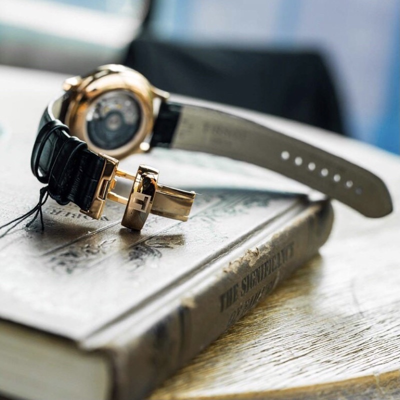 Đồng Hồ Nam Tissot Automatic Tradition Powermatic 80 T063.907.36.068.00 (T0639073606800) Chính Hãng - Bảo Hành 5 Năm