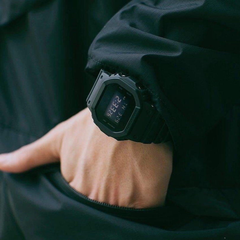 Đồng Hồ Thể Thao Nam DW 5600 Đen Phong Cách | BigBuy360 - bigbuy360.vn