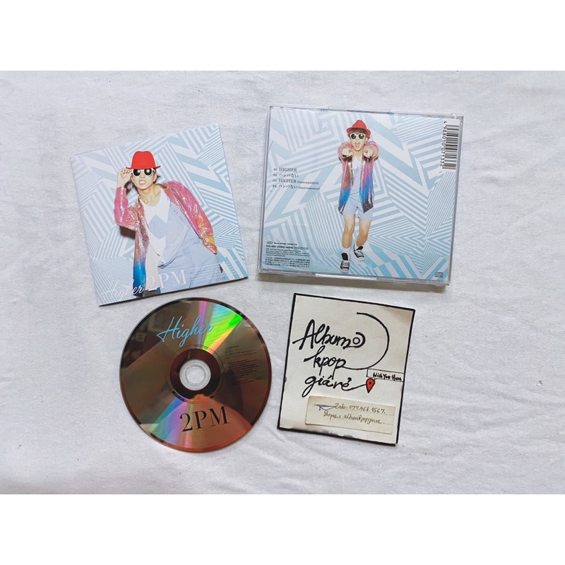 2pm album ver Nhật Higher đã khui seal, gồm CD và mini booklet như hình.