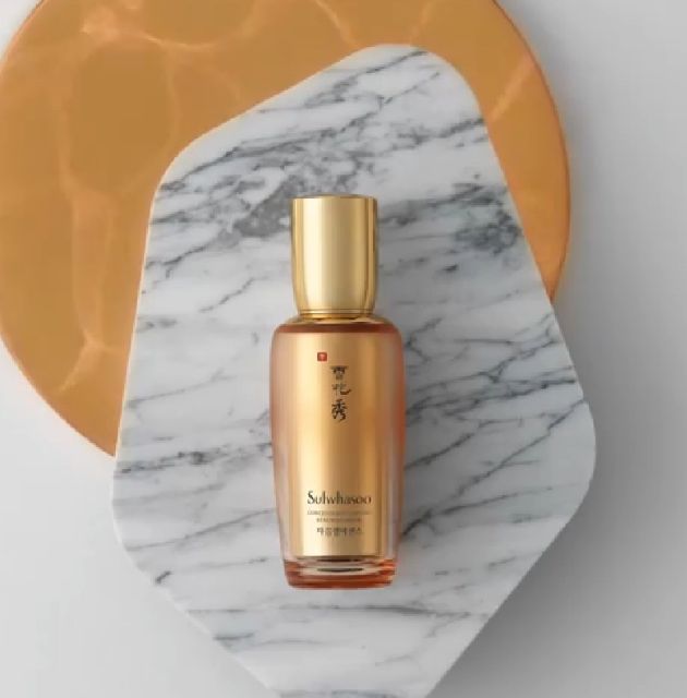 1 Lọ Tinh chất serum nhân sâm phục hồi da Sulwhasoo Concentrated Ginseng Renewing Serum 4ml