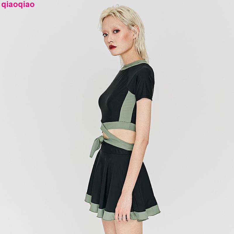 Bộ Đồ Bơi Thời Trang Gợi Cảm Dành Cho Nữ | BigBuy360 - bigbuy360.vn