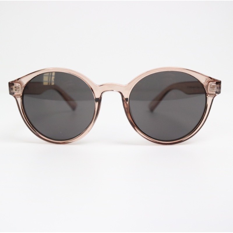 Kính mát gọng màu trong Sinsay | BigBuy360 - bigbuy360.vn