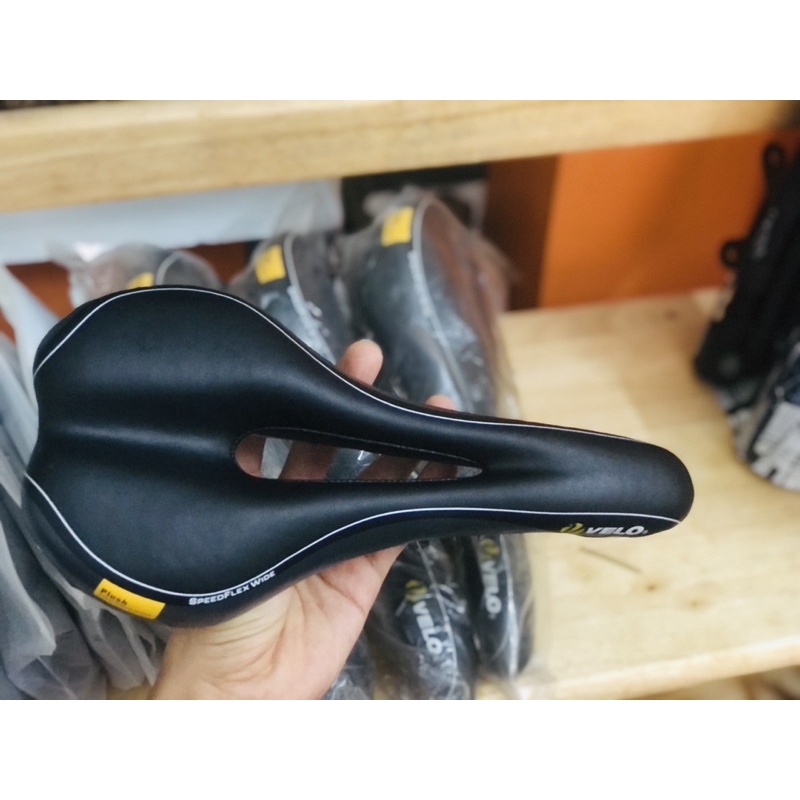 Yên xe đạp Velo Plush