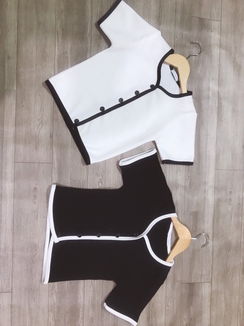 Áo croptop nút thật phối viền hàng xịn (ap)