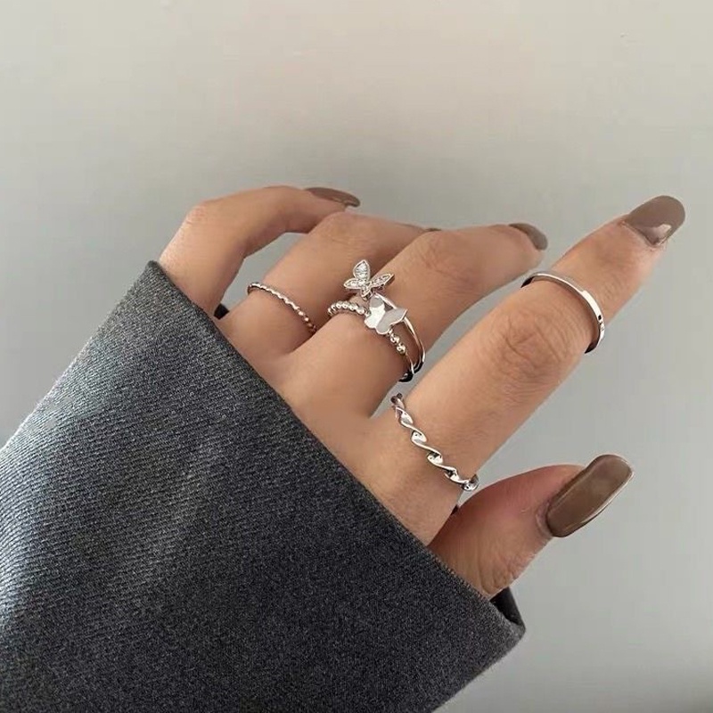 Bộ 4 Nhẫn Hình Bướm Có Thể Điều Chỉnh Kích Thước Thời Trang Dành Cho Nữ