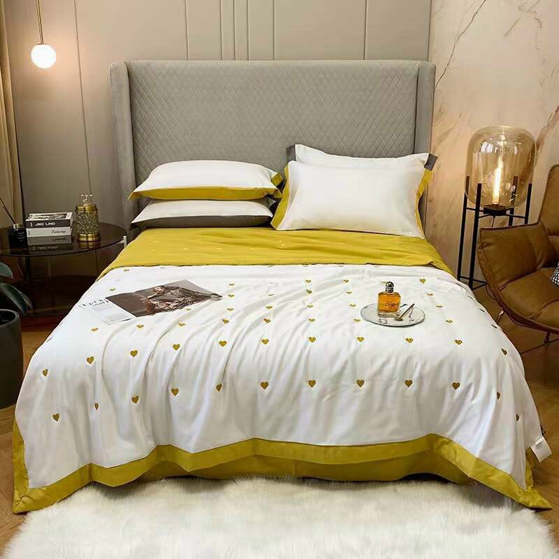 Chăn hè cotton lụa thêu tim cao cấp mềm mịn, 2mx2m2