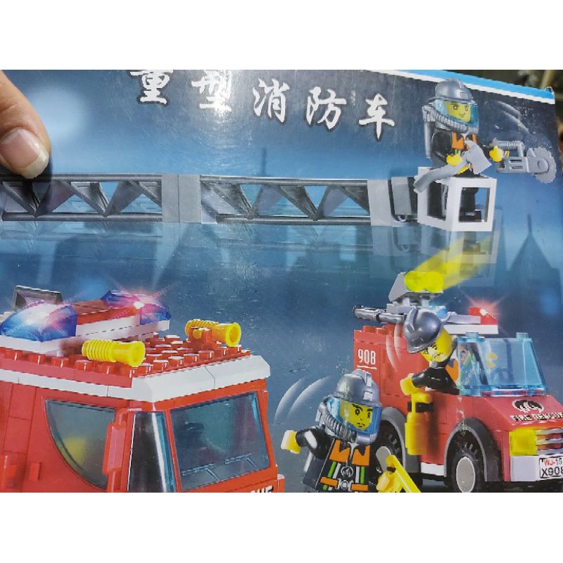 Lego enlighten brick 908 xe đầu kéo container đồ chơi lính cứu hỏa mặc đồ bảo hộ còi hụ vòi xịt nước chữa cháy gia đình