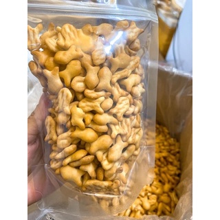 Bánh cá quy mặn