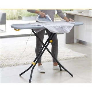 Cầu là Joseph Joseph 50005 và 50006
